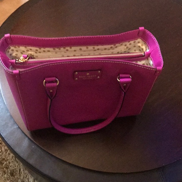 Kate Spade! Gorgeous for Summer 😍😍😍💕🎈 - Picture 3 of 8